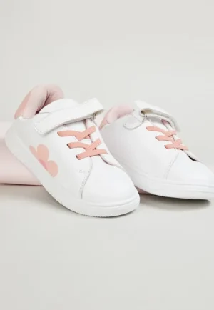 Off-White Everyday Sneakers – Where Comfort Meets Effortless Style