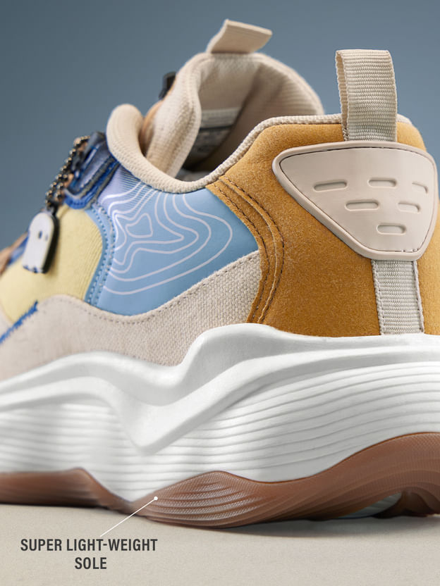 Miami Men Low Top Sneakers - Image 4