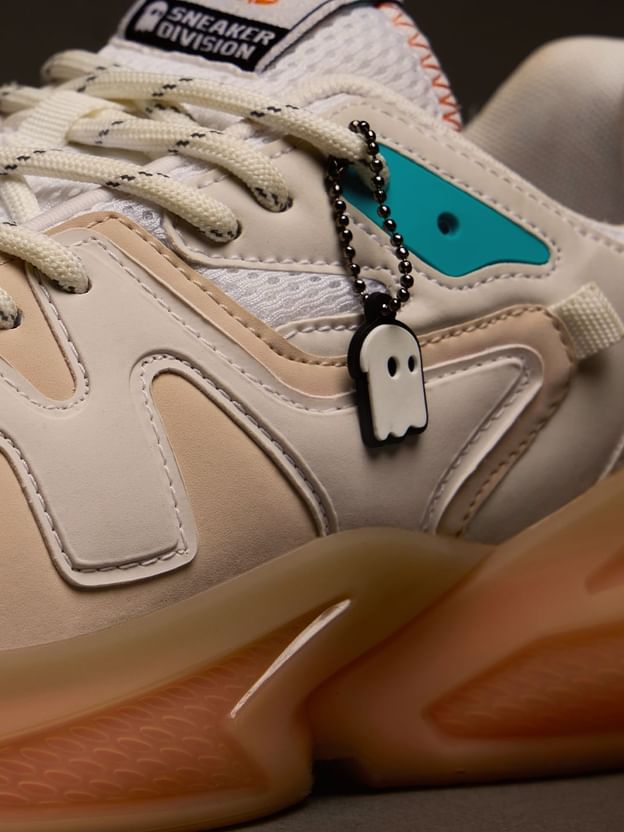 Reverb: Sandstorm Men Low Top Sneakers - Image 4