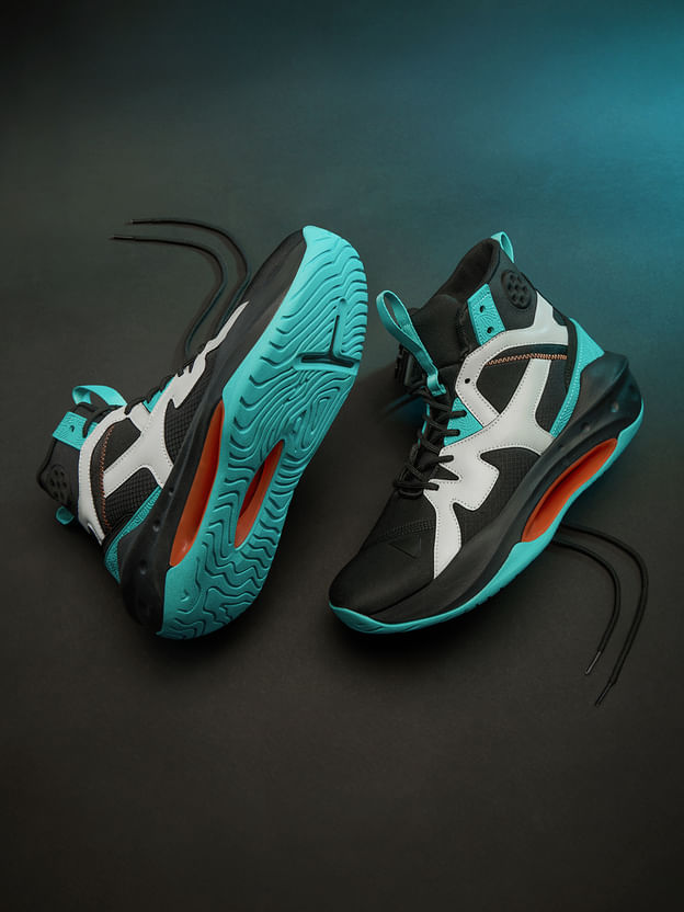 Men’s Black & Teal Reflective Sneakers with Flash-Activated Detailing - Image 8