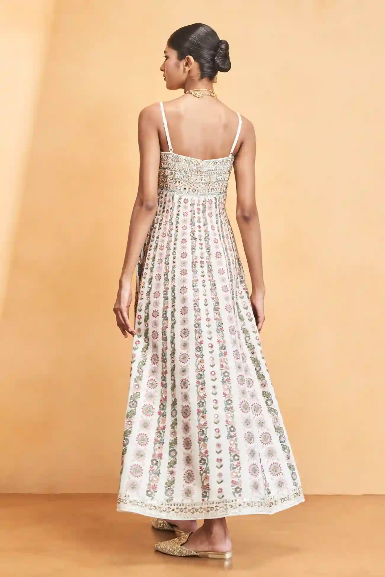 Light Blue Embroidered Wrap Dress – A Strategic Blend of Soft Power and Global Style - Image 4