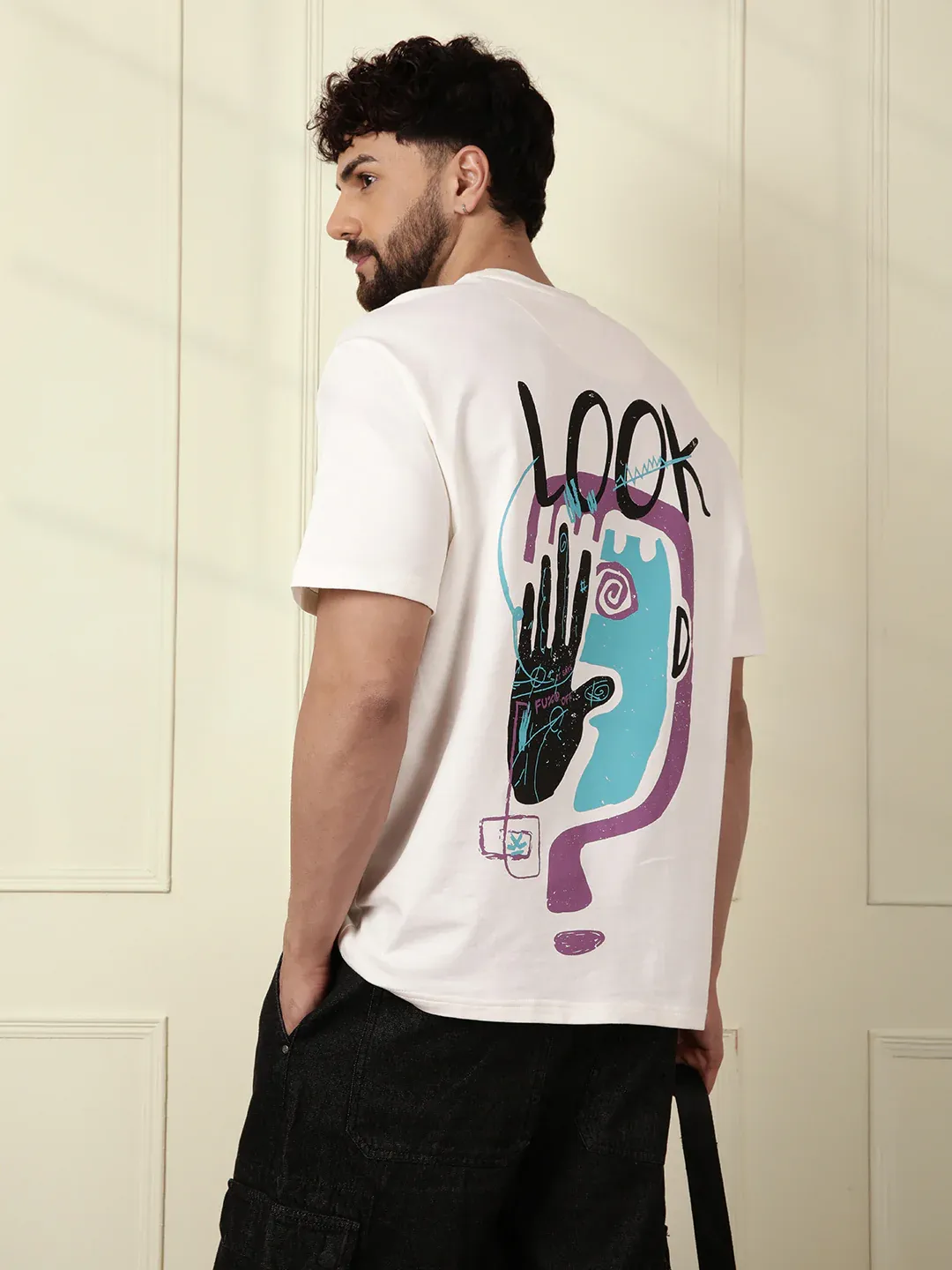 Men’s White Oversized Graphic T-Shirt
