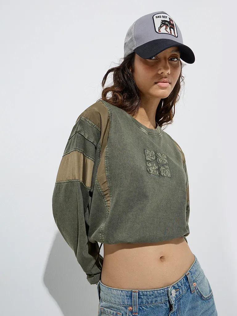 Women’s Olive Patchwork Cropped Long-Sleeve T-Shirt - Image 3