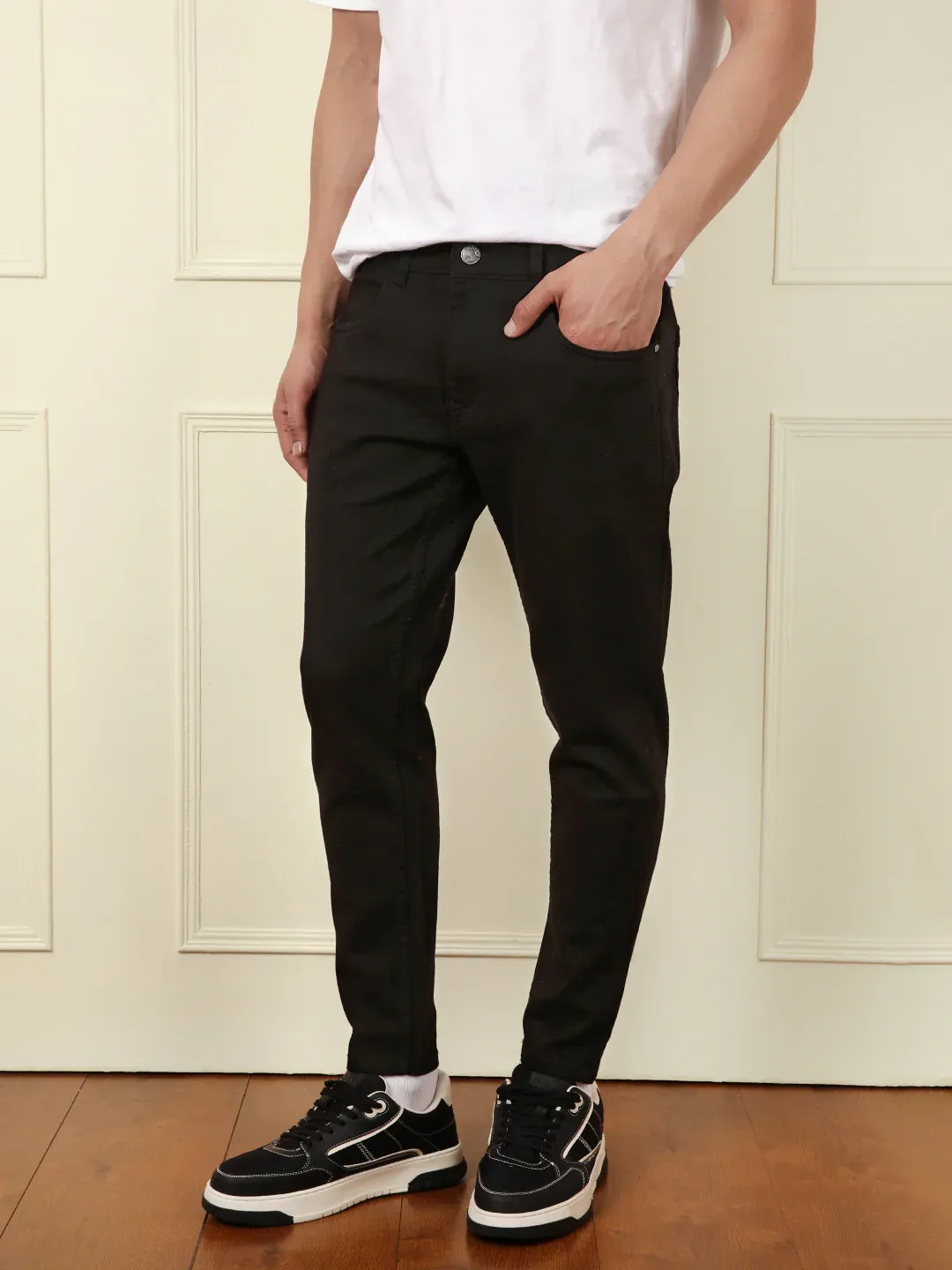Essential Black Slim-Fit Stretch Jeans - Image 3