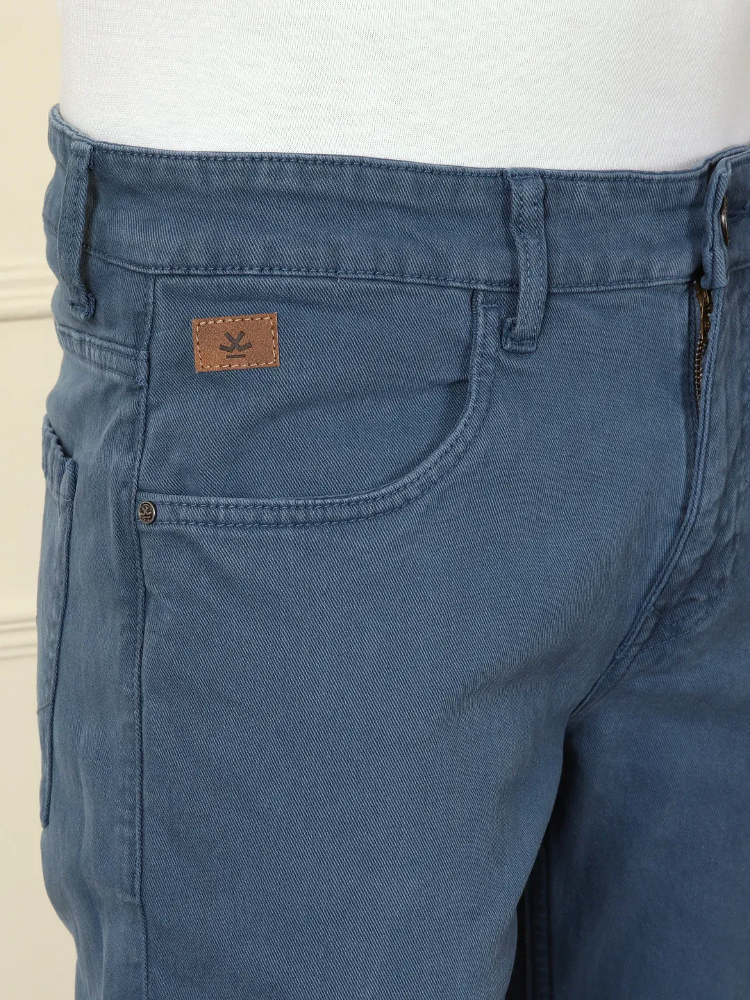 Everyday Stretch Slim-Fit Jeans – Washed Blue - Image 5