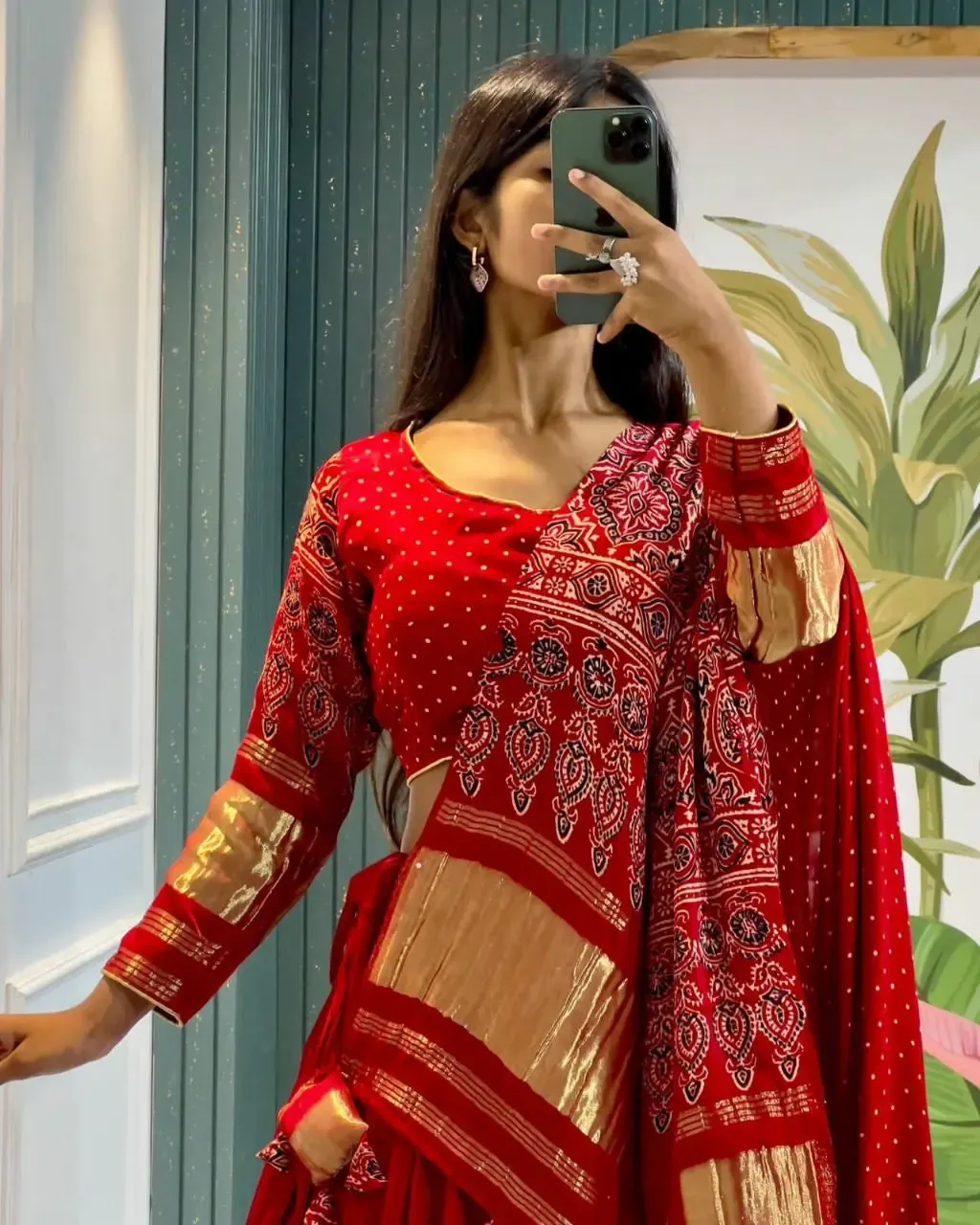 Red Bandhani Printed Chaniya Choli - Image 2