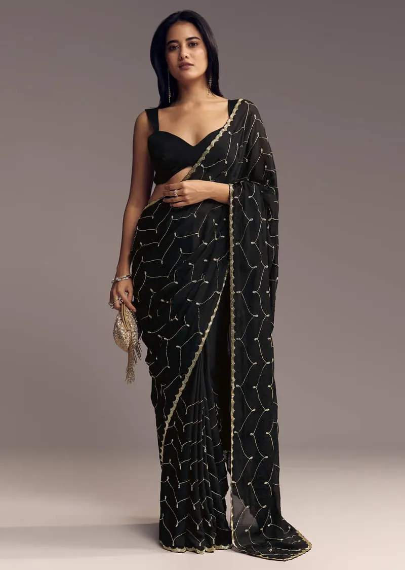 Midnight Ledger Black & Gold Zari Saree - Image 5