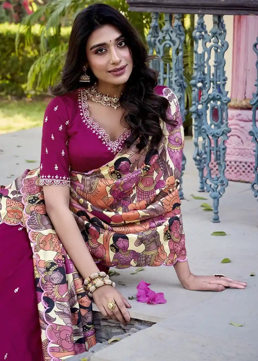 Elegant Magenta Chaniya Choli with Artistic Kalamkari Dupatta - Image 2