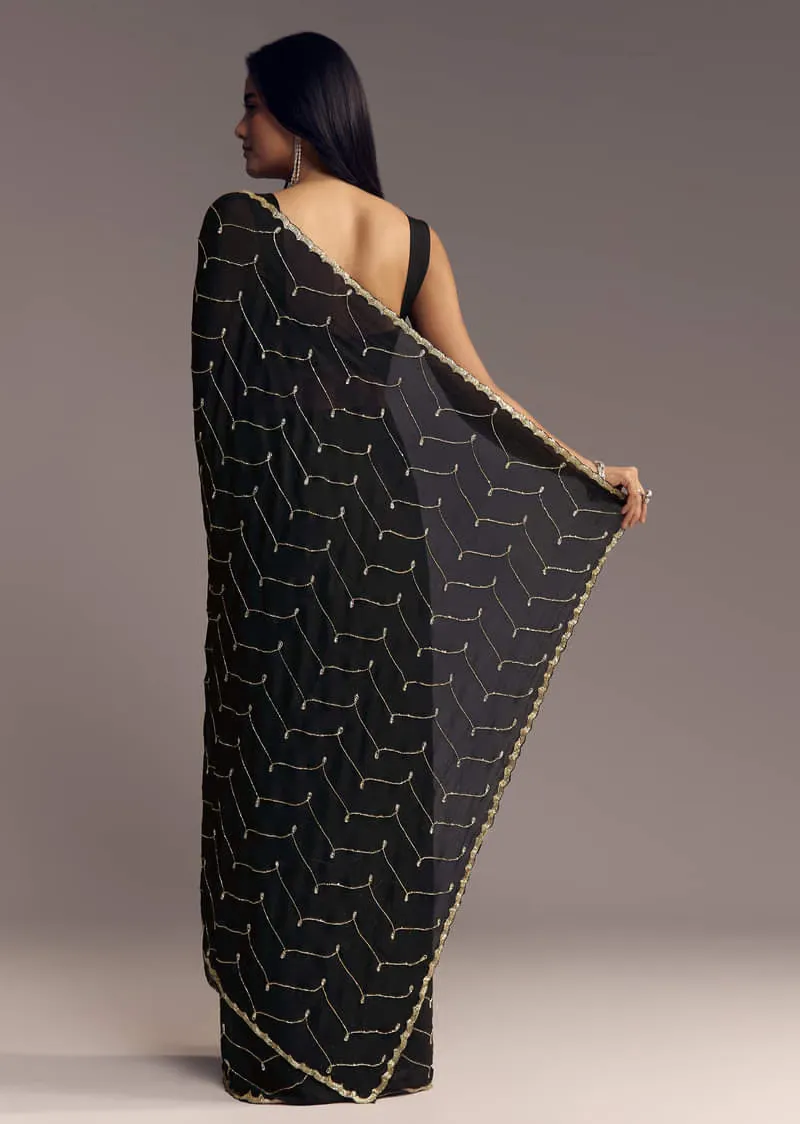 Midnight Ledger Black & Gold Zari Saree - Image 3