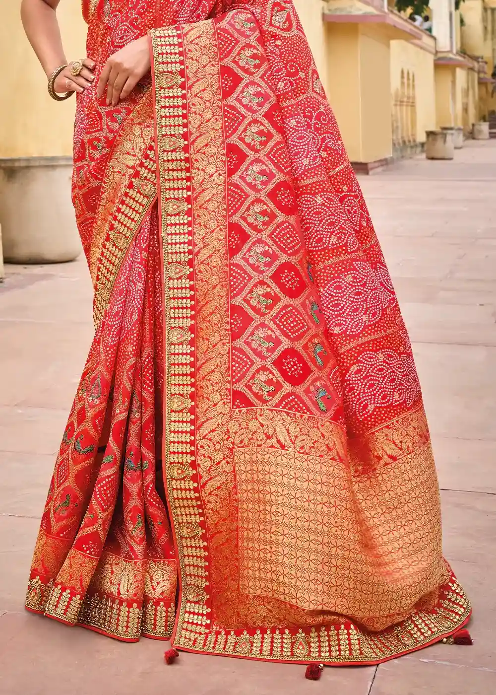 Red & Gold Heritage Zari Silk Saree - Image 3