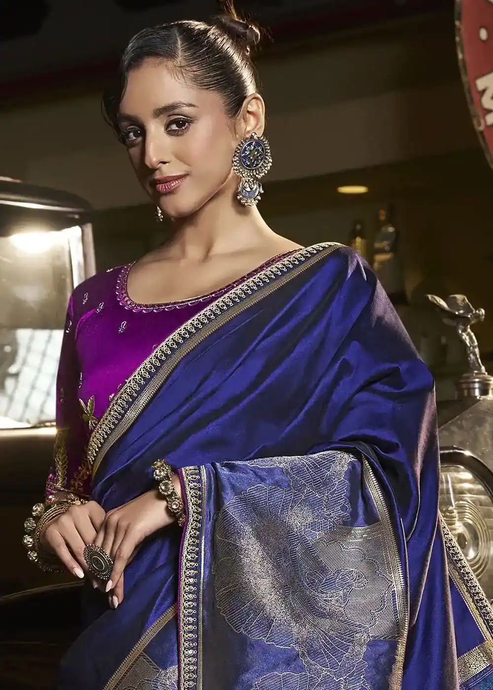 Midnight Blue Zari Woven Silk Saree - Image 3