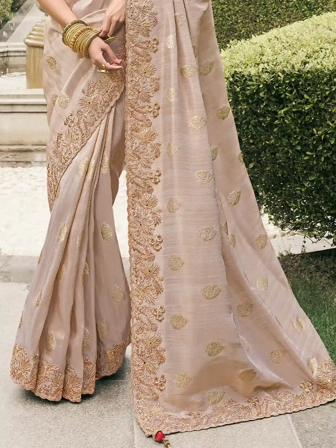 Beige & Red Zari Embroidered Silk Saree - Image 3