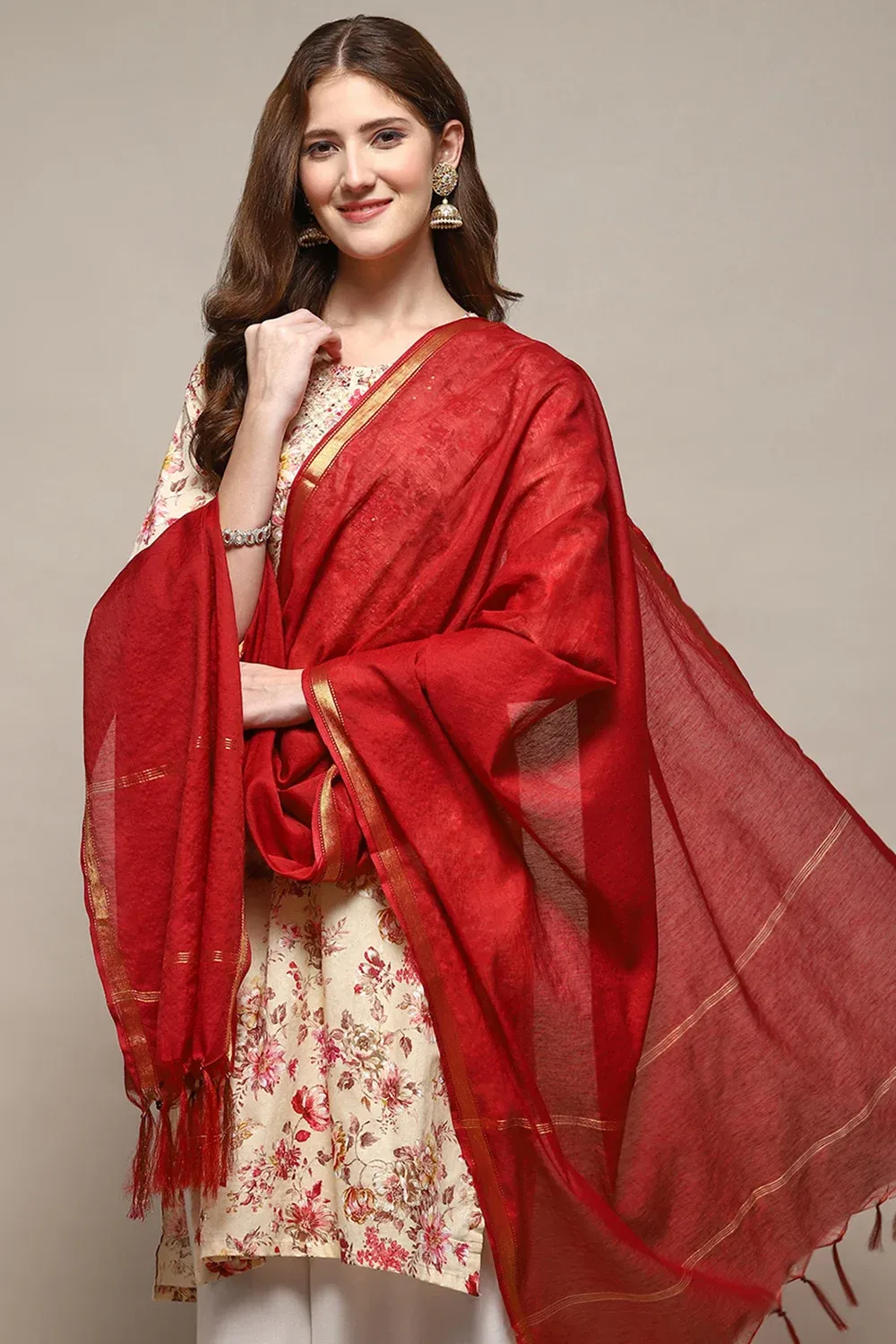 Regal Scarlet Heritage Dupatta – Luxurious Handwoven Charm with Gold Border Finish