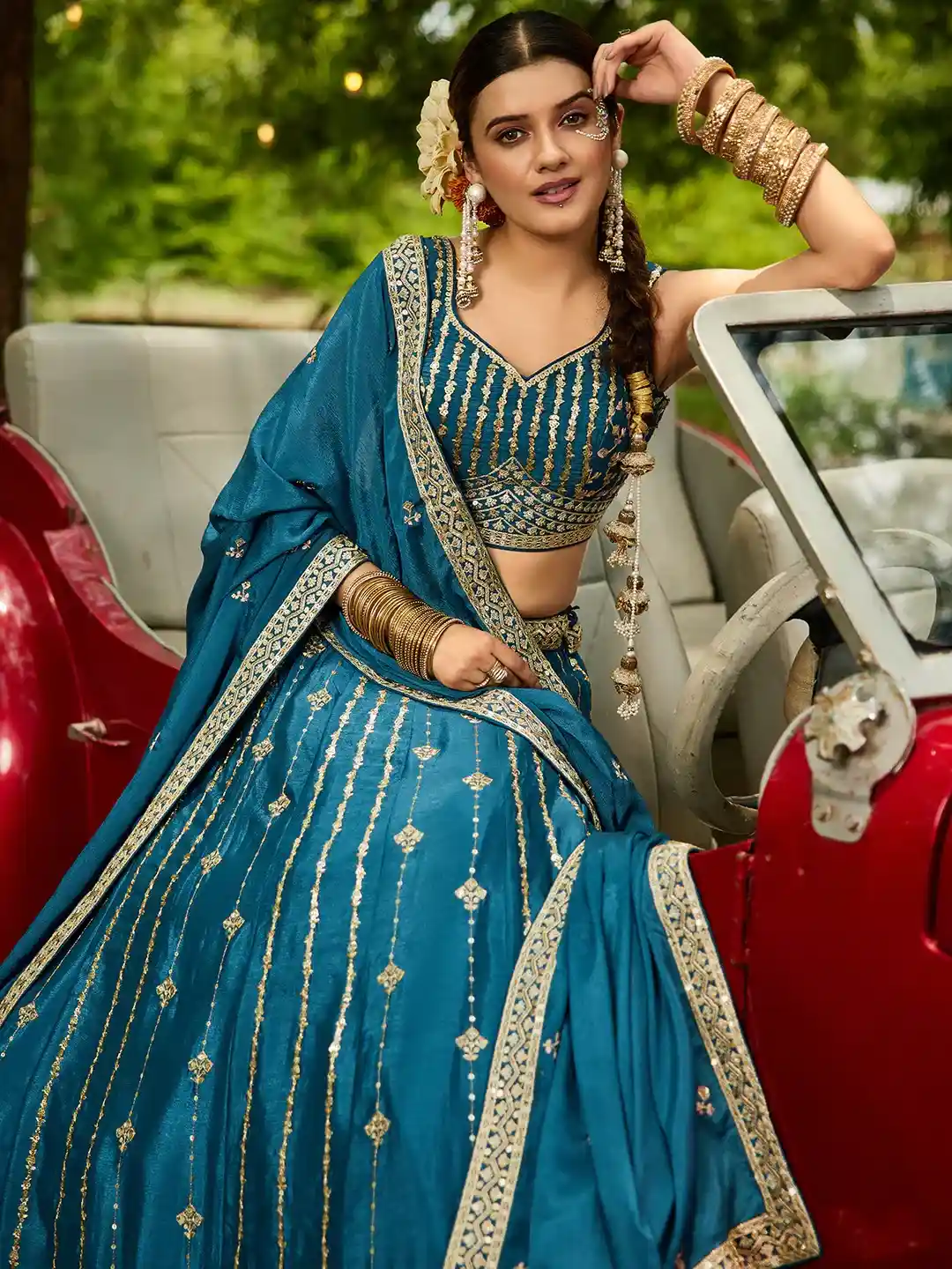 Elegant Teal Blue Embroidered Lehenga Choli Set – Radiate Grace and Grandeur
