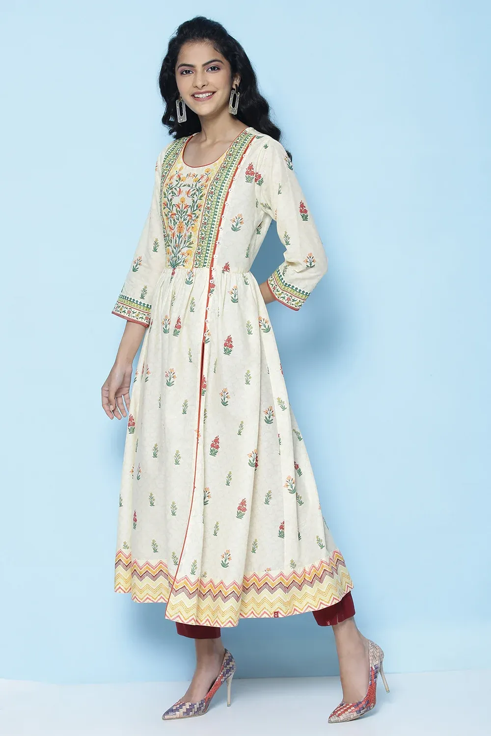 Ivory Bloom Front-Slit Kurta – Contemporary Ethnic Fusion with Vibrant Floral Detailing - Image 3