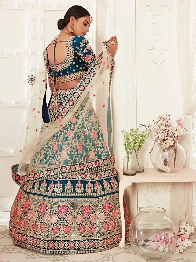 Regal Blue Bridal Lehenga Choli – A Celebration of Royal Elegance - Image 4