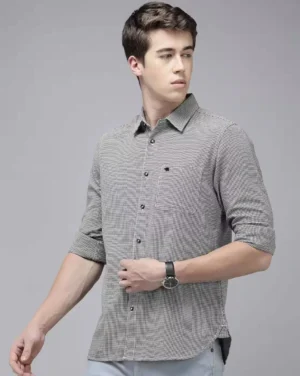 Classic Black & White Micro-Check Cotton Shirt – Smart Business Casual Trend