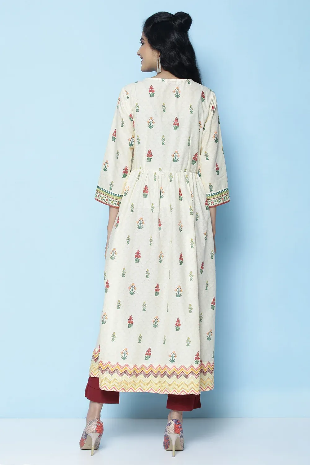 Ivory Bloom Front-Slit Kurta – Contemporary Ethnic Fusion with Vibrant Floral Detailing - Image 5