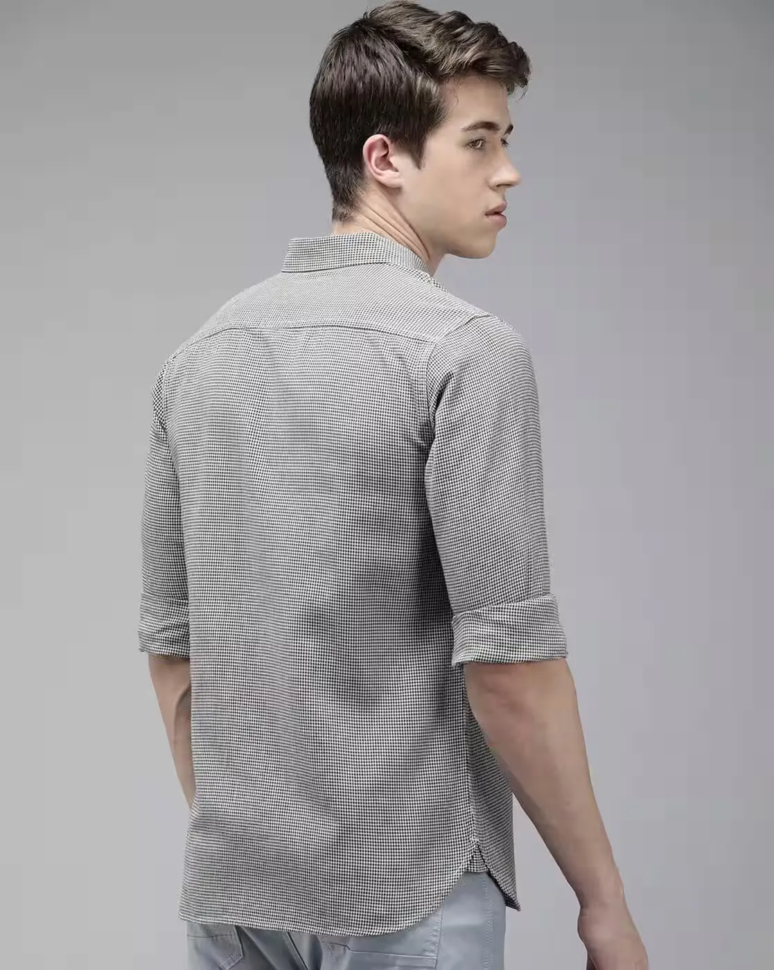 Classic Black & White Micro-Check Cotton Shirt – Smart Business Casual Trend - Image 2