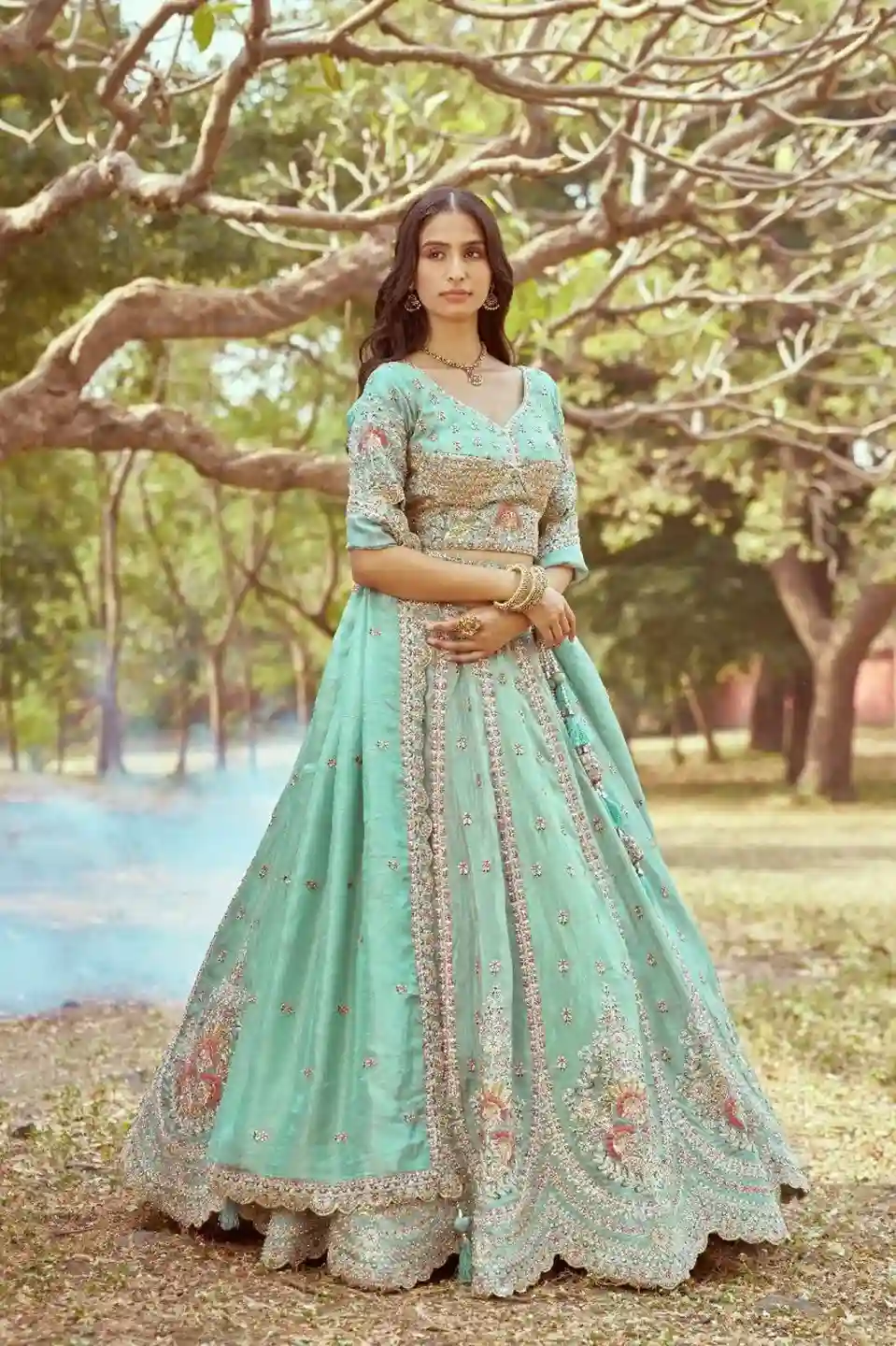 Sea Green Bridal Lehenga Choli – An Ethereal Blend of Elegance & Intricacy - Image 2