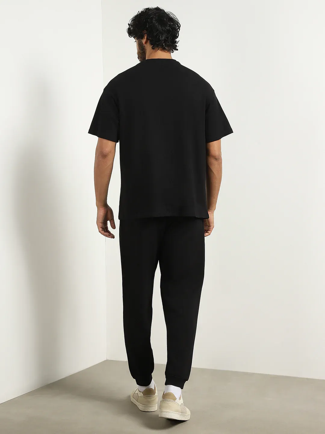 Urban Noir Comfort Co-ord Set - Image 5