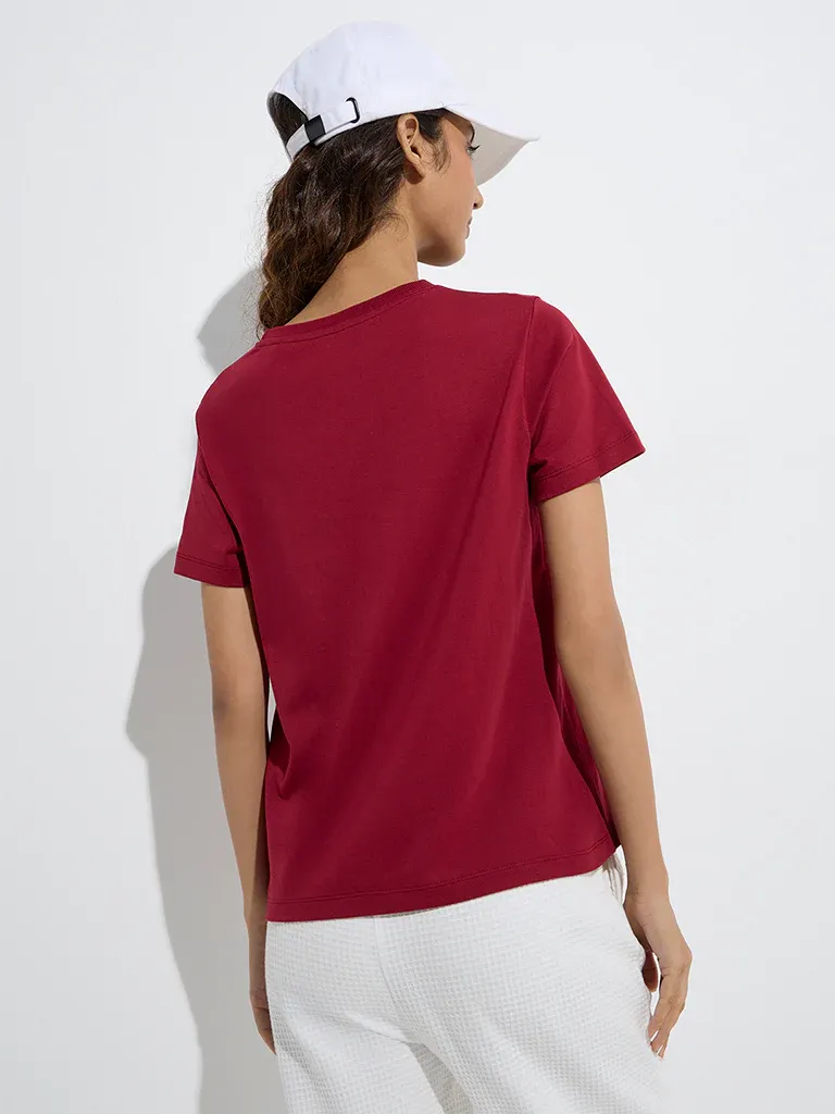 Women’s Maroon “New York City Brooklyn” Graphic Crop T-Shirt - Image 2