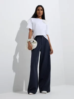 Women’s White Floral Appliqué Detail T-Shirt