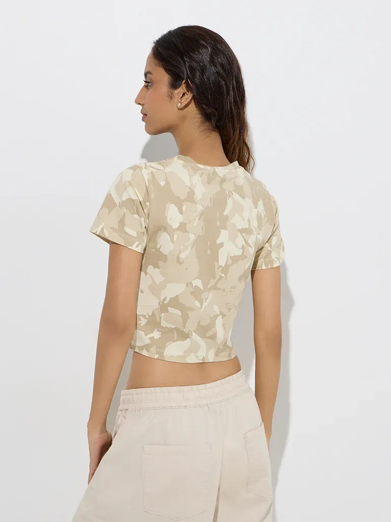 Women’s Beige Camouflage Crop T-Shirt - Image 2