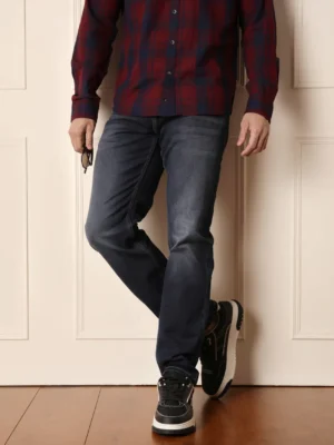 Dark Blue Slim-Fit Jeans