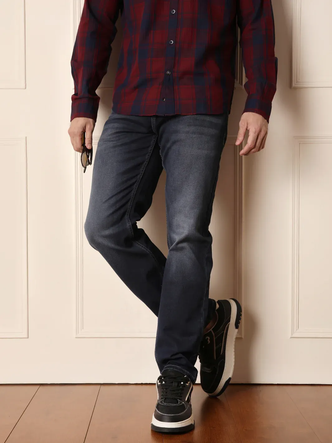 Dark Blue Slim-Fit Jeans