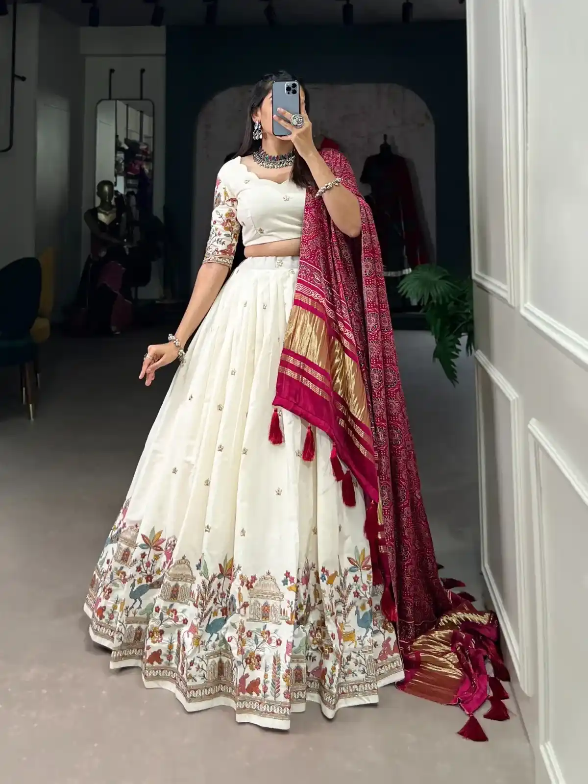 Ivory Treasury Embroidered Chaniya Choli with Royal Pink Dupatta – Luxe Heritage Edition - Image 2