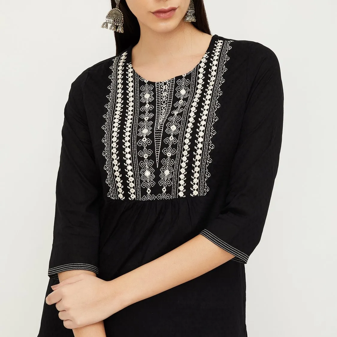 Noir Elegance Kurta – Monochrome Grace, Timeless Charm - Image 5