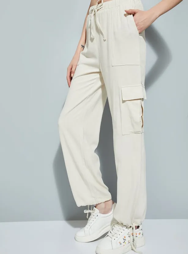 Women’s Ecru Cargo Jogger Pants – Street-Style Comfort with Utility Pockets