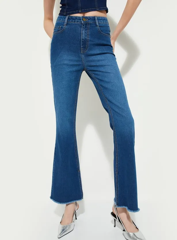 US Trend Mid-Blue Bootcut Women’s Jeans – High-Value Wardrobe Investment with Global Fashion Edge - Image 4