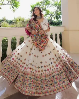 Ivory Royal Heritage Chaniya Choli – Global Luxury Meets Timeless Craft
