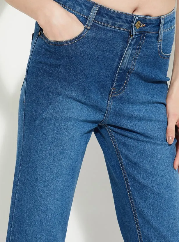 US Trend Mid-Blue Bootcut Women’s Jeans – High-Value Wardrobe Investment with Global Fashion Edge - Image 3