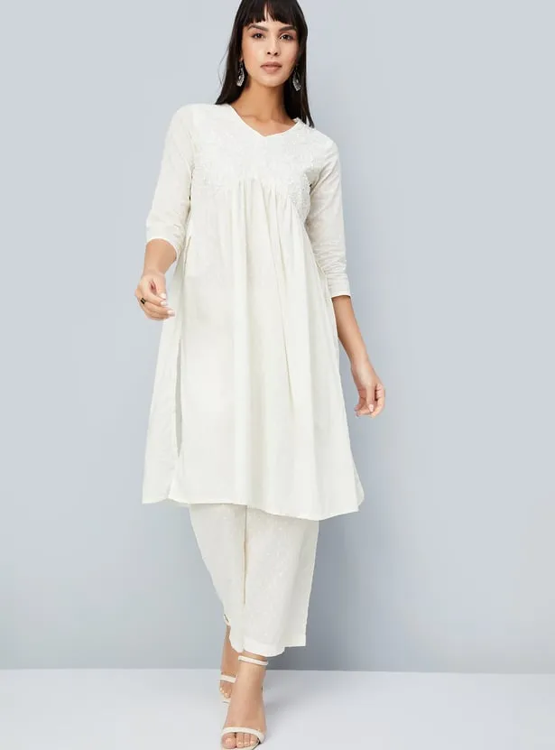 Off-White Gathered Empire Line Kurta – Timeless Simplicity in Ethnic Form - Image 3