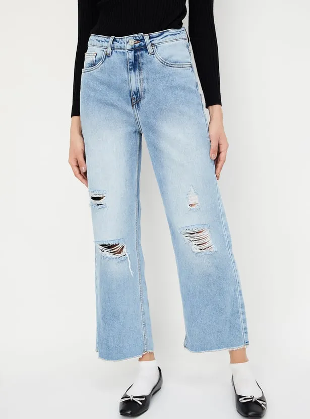 Light Blue Distressed Jeans – High-ROI Streetwear for the US Fashion Market - Image 3