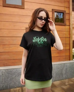 "Money Don’t Jiggle" Graphic T-Shirt – Sass, Style & Street Vibes