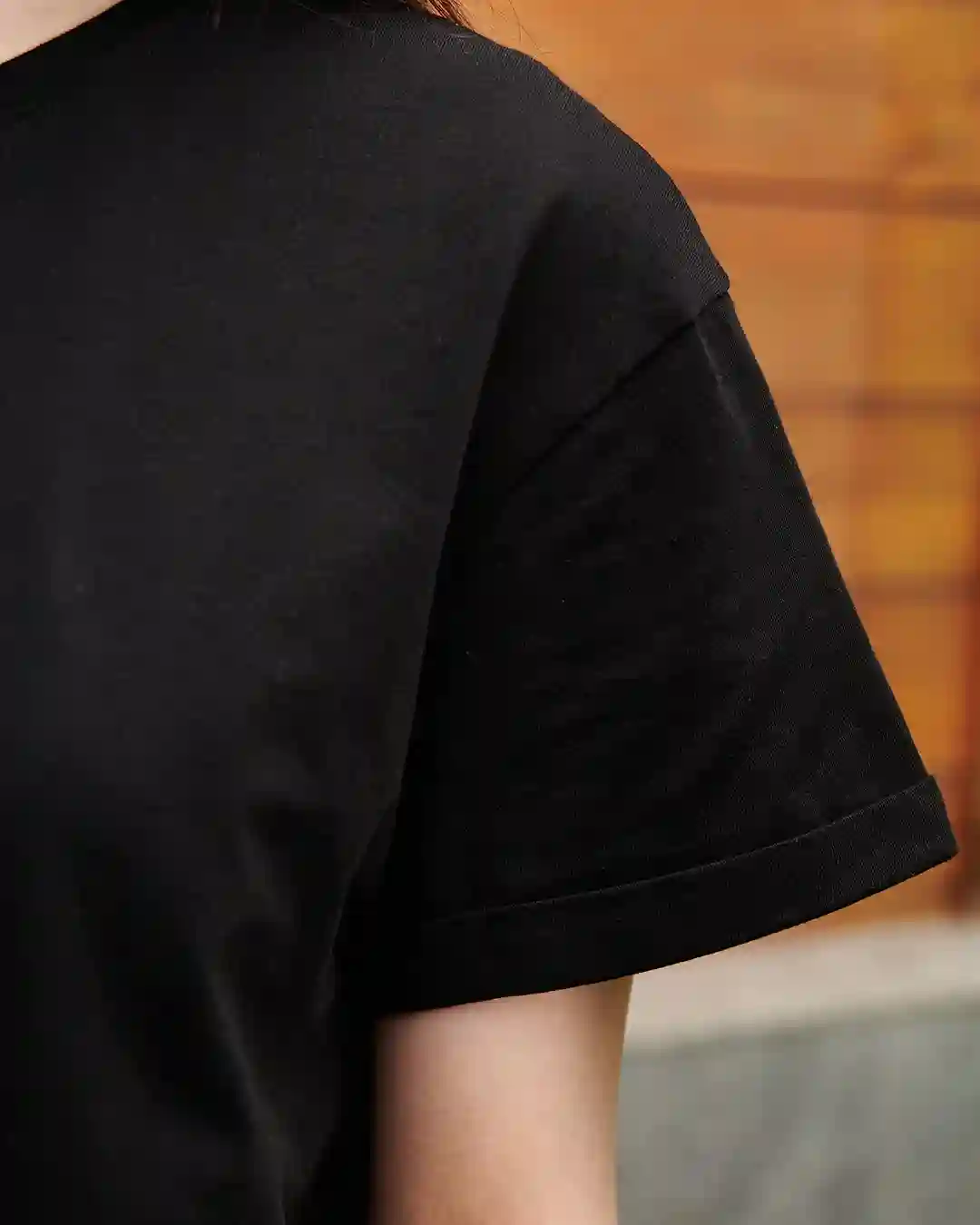 "Money Don’t Jiggle" Graphic T-Shirt – Sass, Style & Street Vibes - Image 5